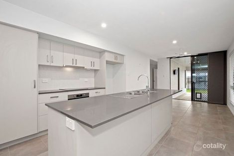 Property photo of 50 Conway Street Mount Low QLD 4818