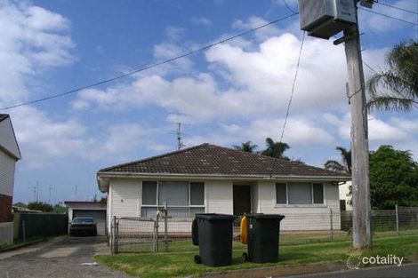 5 Lagoon St, Barrack Heights, NSW 2528