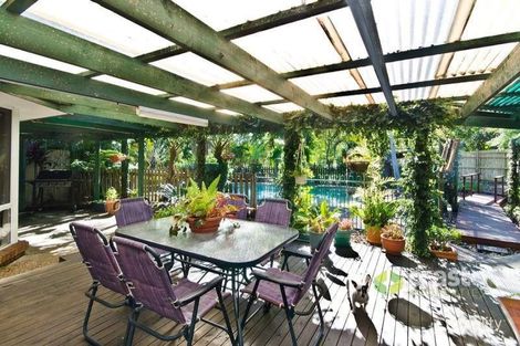 Property photo of 18 Gardenia Drive Bonogin QLD 4213