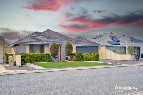 Property photo of 5 Mispickel Way Wattle Grove WA 6107