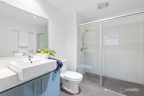 Property photo of 202/1 Ella Street Newstead QLD 4006