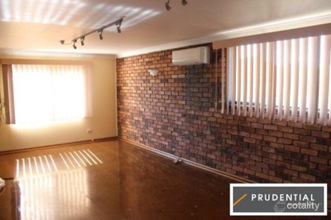 Property photo of 6 Fenton Crescent Minto NSW 2566