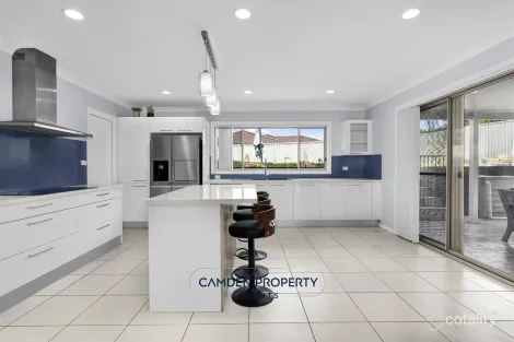 74 Raymond Ave, Campbelltown, NSW 2560