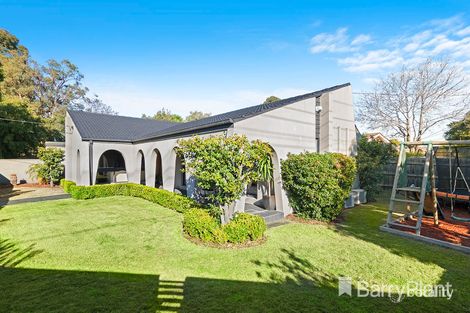 Property photo of 9 Toorak Drive Dingley Village VIC 3172