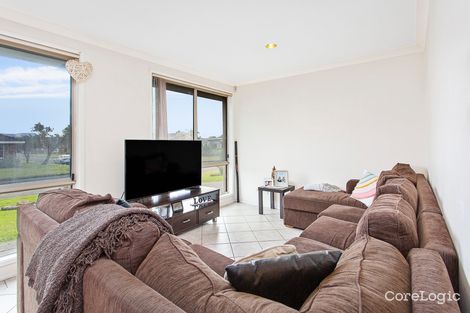 Property photo of 1 Churnwood Place Albion Park Rail NSW 2527