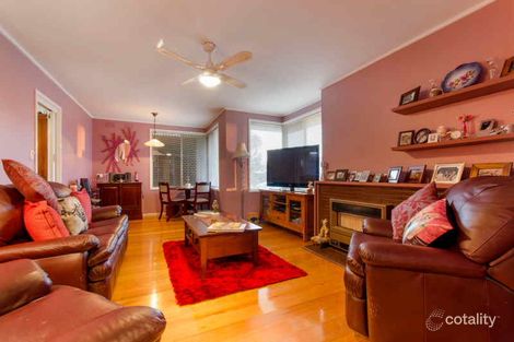 Property photo of 30 Fingal Drive Frankston VIC 3199
