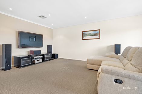 Property photo of 12 Mundulla Avenue Woodcroft SA 5162
