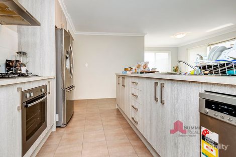 Property photo of 2/18 Kambany Approach Dalyellup WA 6230