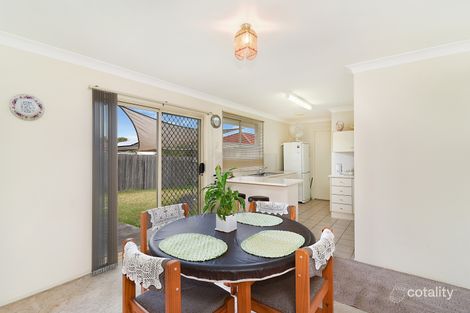 Property photo of 11 Hollingsford Crescent Carrington NSW 2294