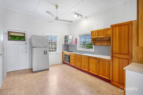 Property photo of 8 Collinson Street Westcourt QLD 4870