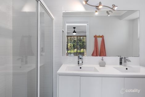 Property photo of 30 Perratt Close Lisarow NSW 2250