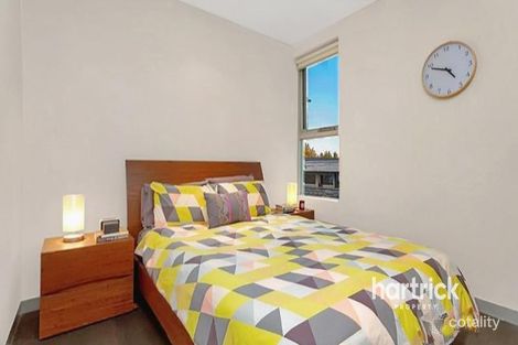 Property photo of 204/96 Ormond Road Elwood VIC 3184
