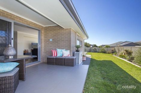 Property photo of 5 Frangipani Avenue Ulladulla NSW 2539