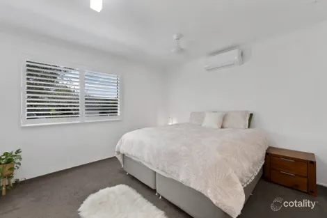 Property photo of 33 Cahill Crescent Rural View QLD 4740