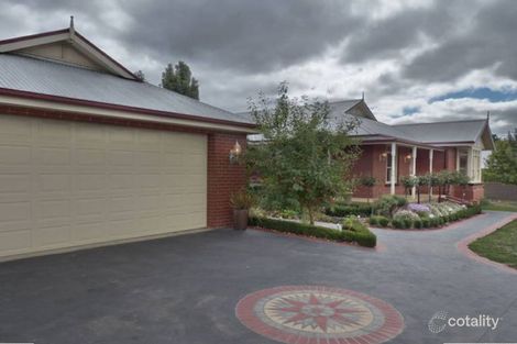 Property photo of 14 Lyon Place Ballan VIC 3342