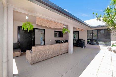 Property photo of 42 Norwood Crescent Trinity Park QLD 4879