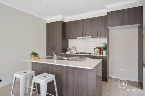 Property photo of 5 Courthouse Walk Doreen VIC 3754