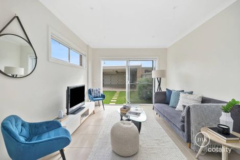 Property photo of 5 Courthouse Walk Doreen VIC 3754