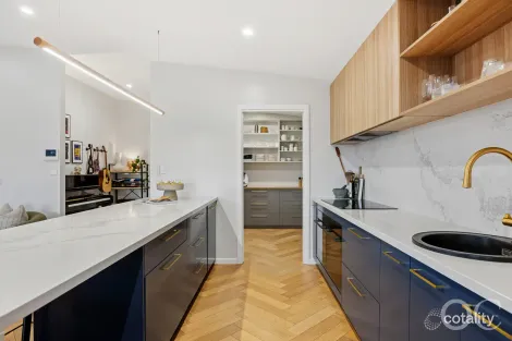 Property photo of 19 Muggs Hill Road Torrens Park SA 5062