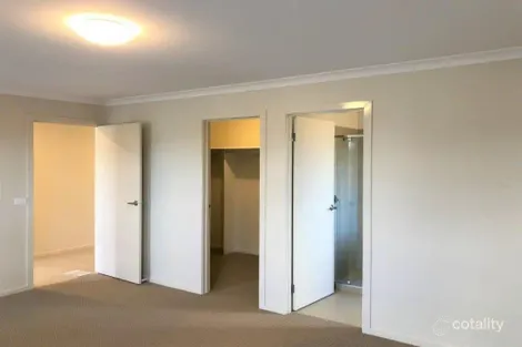 Property photo of 3 Hounslow Drive Wyndham Vale VIC 3024