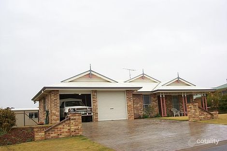 16 Swartz St, Kearneys Spring, QLD 4350