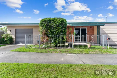 56 Curtin St, Westcourt, QLD 4870