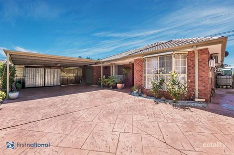 Property photo of 7 Shearer Place Roxburgh Park VIC 3064