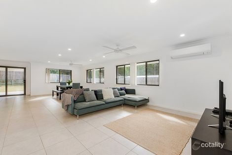 Property photo of 4 Logan Crescent Oxenford QLD 4210