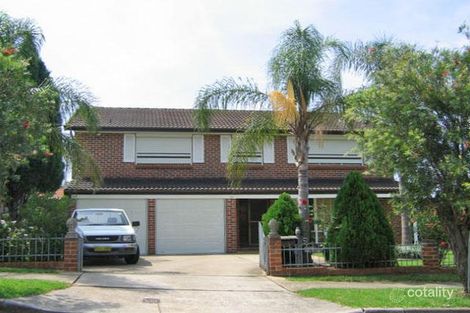 28 Murrumbidgee St, Bossley Park, NSW 2176