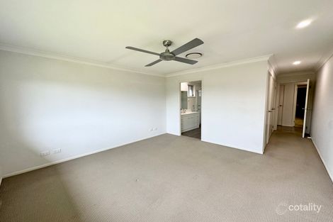 Property photo of 62 Dalmeny Drive Macquarie Hills NSW 2285