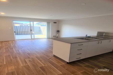 21 Fairoaks Way, Aveley, WA 6069