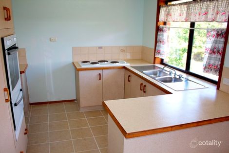 Property photo of 3 Irwin Terrace Oxley QLD 4075