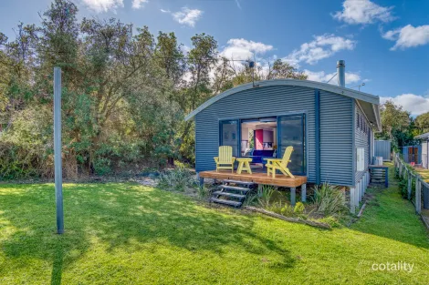 Property photo of 78 Jupiter Boulevard Venus Bay VIC 3956