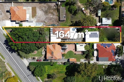 Property photo of 1552 Albany Highway Beckenham WA 6107