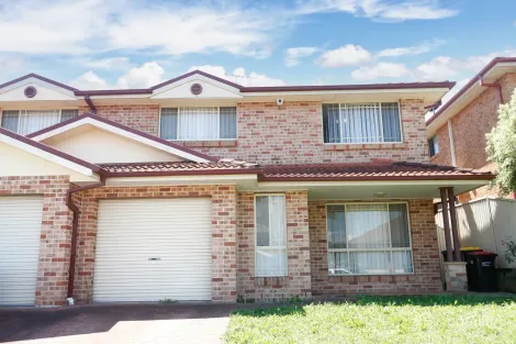 21a Esk Ave, Green Valley, NSW 2168