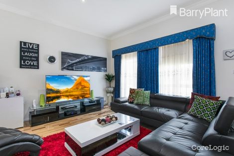 Property photo of 5 Davison Way Berwick VIC 3806