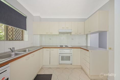 Property photo of 4/115 Central Avenue Indooroopilly QLD 4068