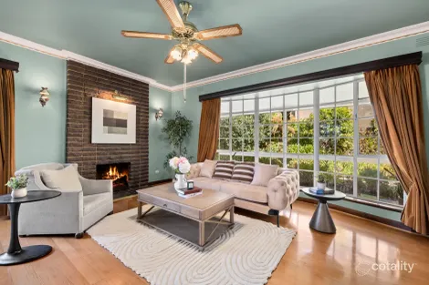 55 Avonhurst Dr, Glen Waverley, VIC 3150