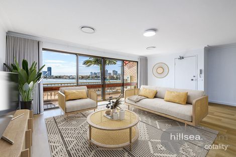 Property photo of 17/112 Stanhill Drive Surfers Paradise QLD 4217