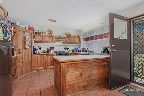 Property photo of 12 Akuna Avenue Bradbury NSW 2560