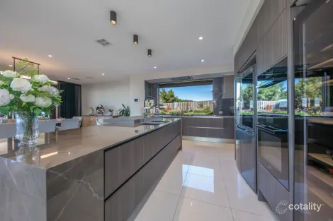 Property photo of 2 Tasman Road Gisborne VIC 3437