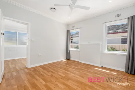 Property photo of 37 Seymour Street Bathurst NSW 2795