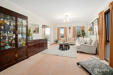 Property photo of 52 Blackman Avenue Mill Park VIC 3082