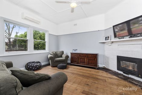 Property photo of 11 McLaughlin Street Colac VIC 3250