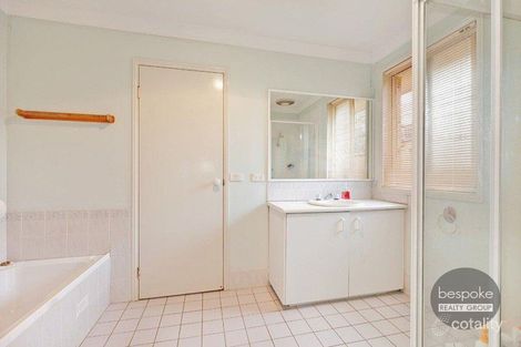 Property photo of 5 Kumbara Close Glenmore Park NSW 2745
