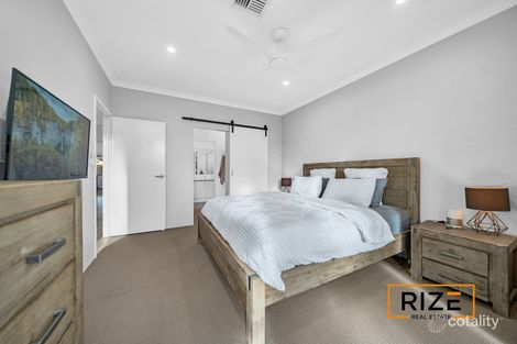 Property photo of 17 Chucklebud Street Banksia Grove WA 6031