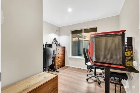 Property photo of 4 Manilla Street Munno Para West SA 5115