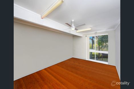 Property photo of 7 Holcombe Avenue Narara NSW 2250