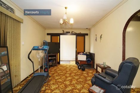 Property photo of 56 Farley Way Bayswater WA 6053