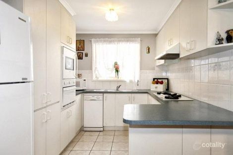 Property photo of 3 Woods Place Roxburgh Park VIC 3064